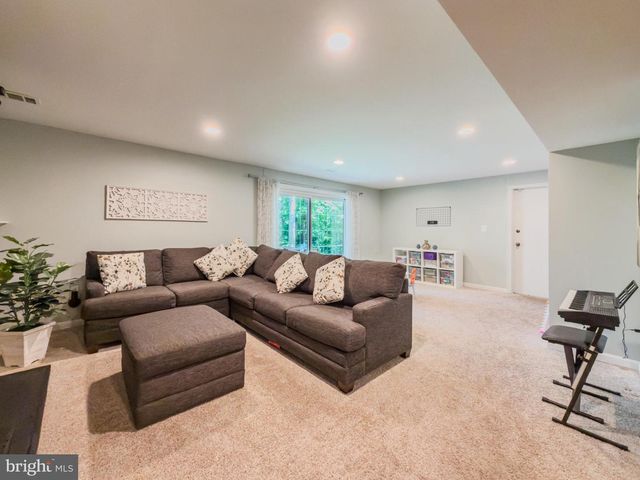 1514 AINSLEY RD, Silver Spring, MD 20904