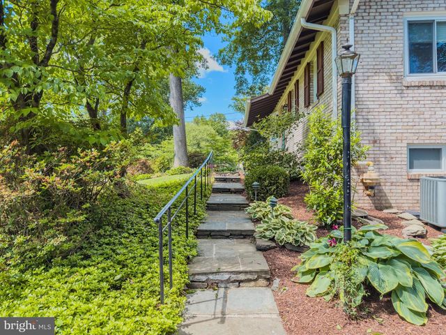 1514 AINSLEY RD, Silver Spring, MD 20904