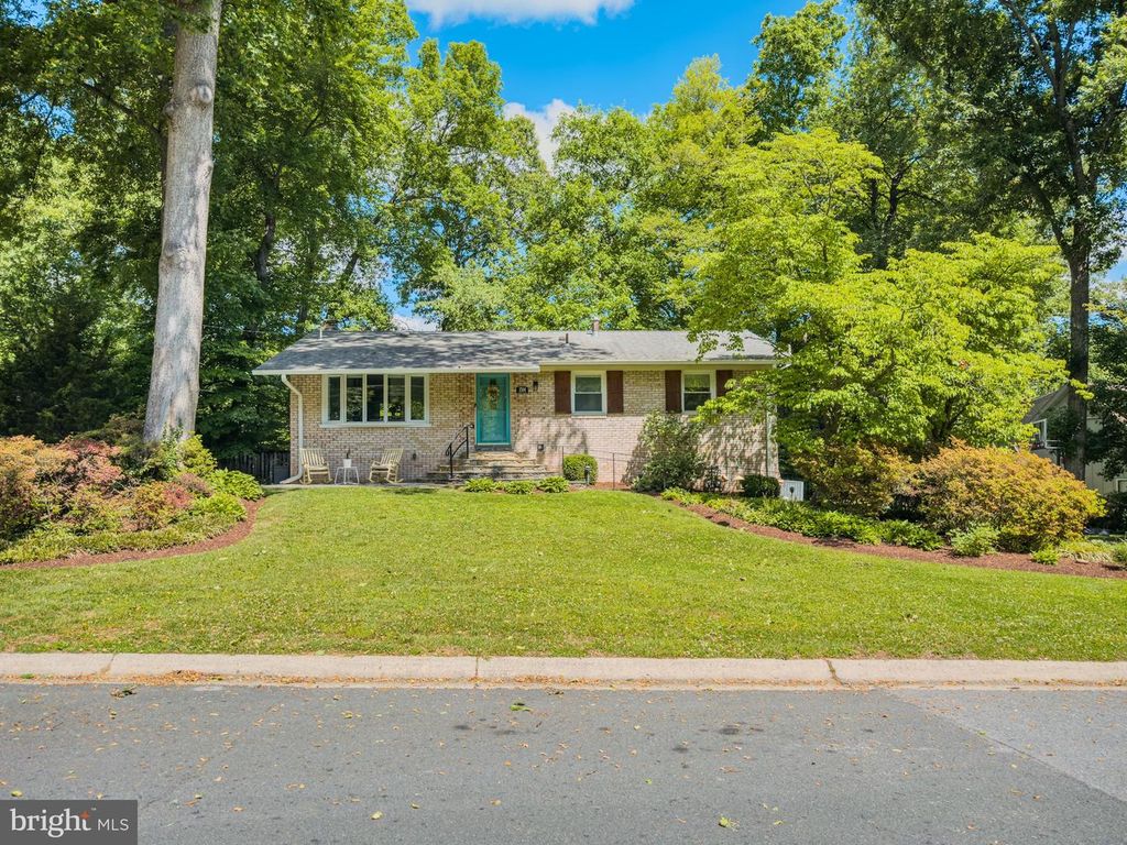 Image 35 of property listing at 1514 AINSLEY RD, Silver Spring, MD 20904
