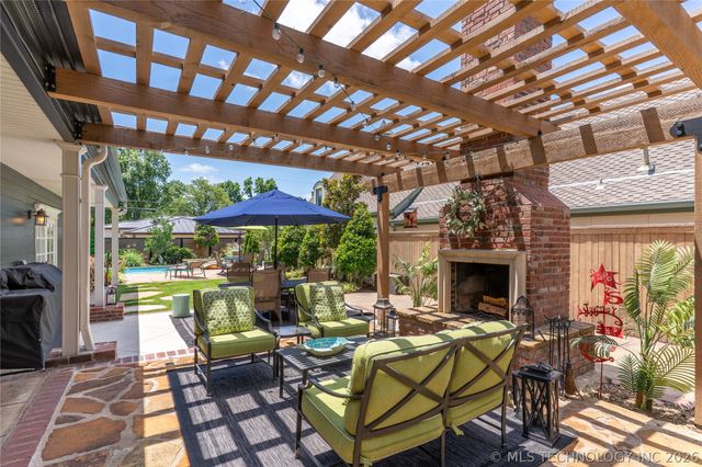 2210 E 24th Street, Tulsa, OK 74114