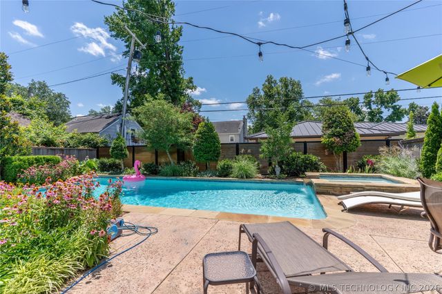 2210 E 24th Street, Tulsa, OK 74114