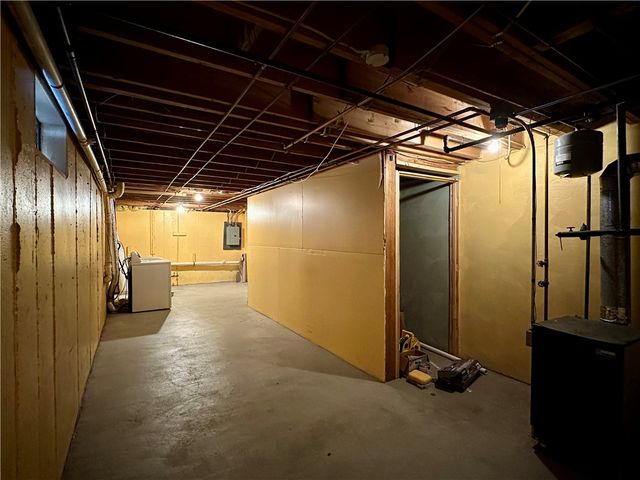 35 Lancashire Street, Providence, RI 02908