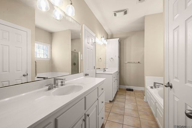 10837 Woodleaf Ave, Baton Rouge, LA 70816