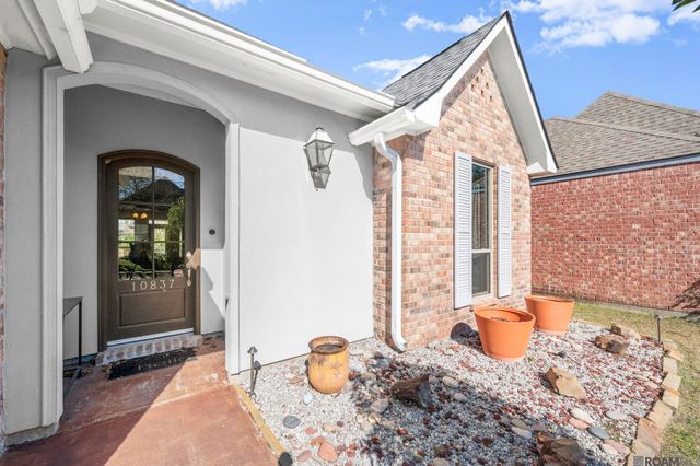 10837 Woodleaf Ave, Baton Rouge, LA 70816
