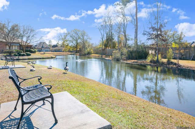 10837 Woodleaf Ave, Baton Rouge, LA 70816