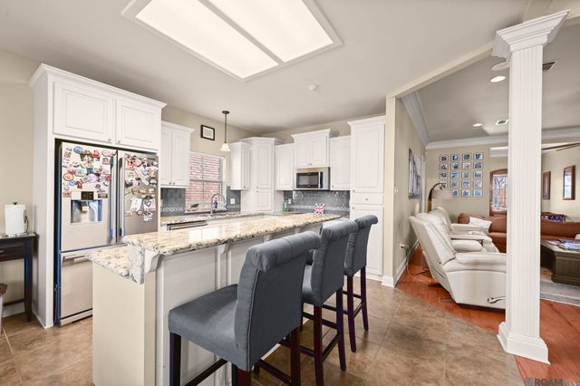 10837 Woodleaf Ave, Baton Rouge, LA 70816