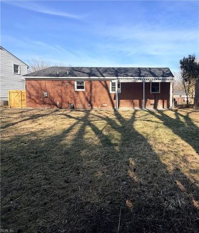 615 Gary LN, Hampton, VA 23661