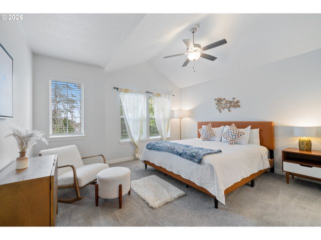 120 S LAGOON St, Rockaway Beach, OR 97136