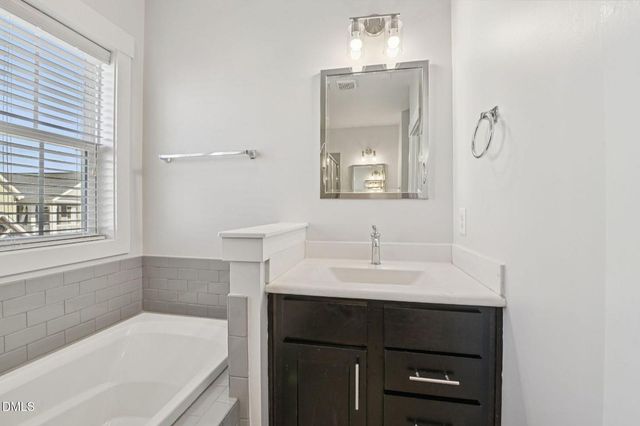 235 Mallard Landing Drive, Chapel Hill, NC 27516