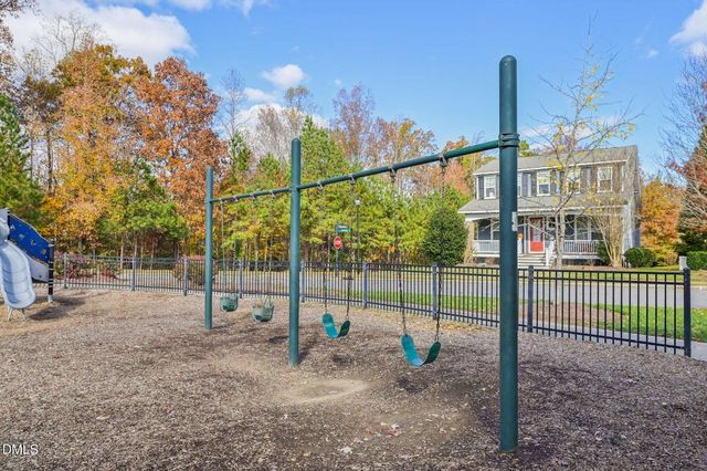 235 Mallard Landing Drive, Chapel Hill, NC 27516