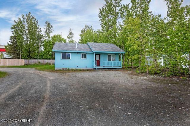 230 E Susitna Avenue, Wasilla, AK 99654
