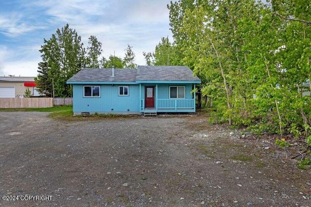 230 E Susitna Avenue, Wasilla, AK 99654