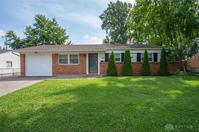 1482 Cobblestone Street, Riverside, OH 45432
