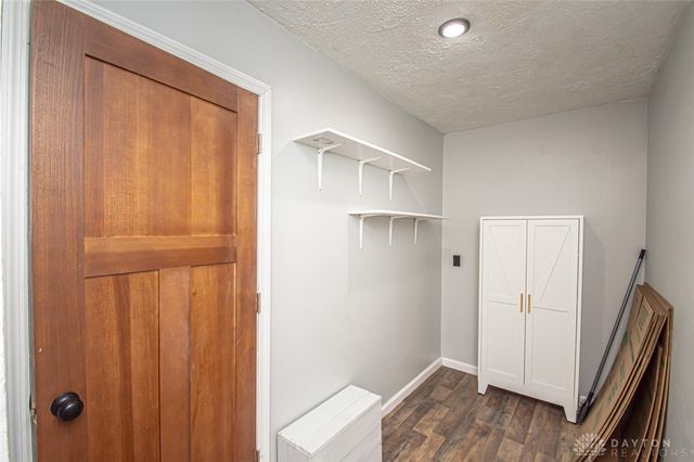 1482 Cobblestone Street, Riverside, OH 45432