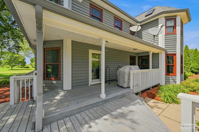 925 Merrill New Road, Sugar Grove, IL 60554