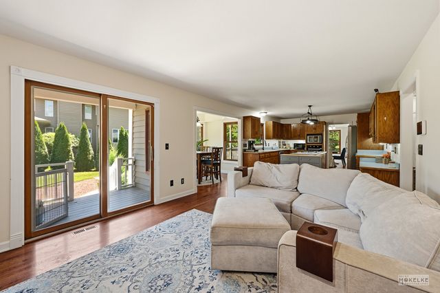 925 Merrill New Road, Sugar Grove, IL 60554