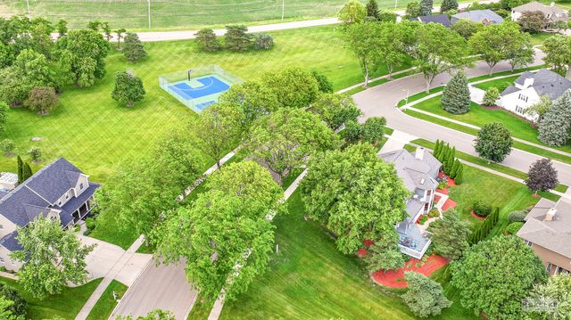 925 Merrill New Road, Sugar Grove, IL 60554