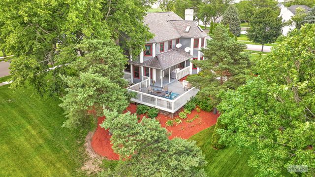 925 Merrill New Road, Sugar Grove, IL 60554