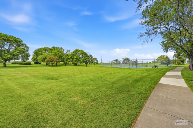 925 Merrill New Road, Sugar Grove, IL 60554