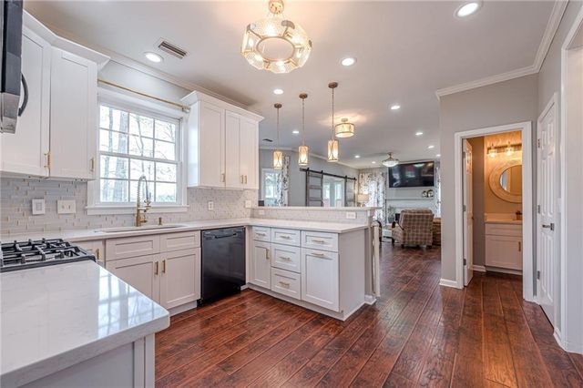 1559 Clydesdale Court, Suwanee, GA 30024