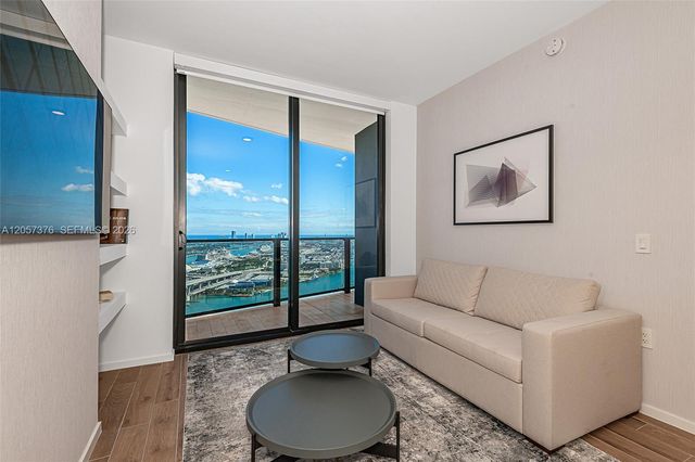 398 NE 5th St 3711, Miami, FL 33132