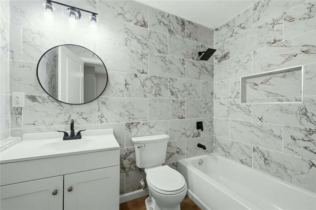 917 Lake Watch Drive, Stone Mountain, GA 30088