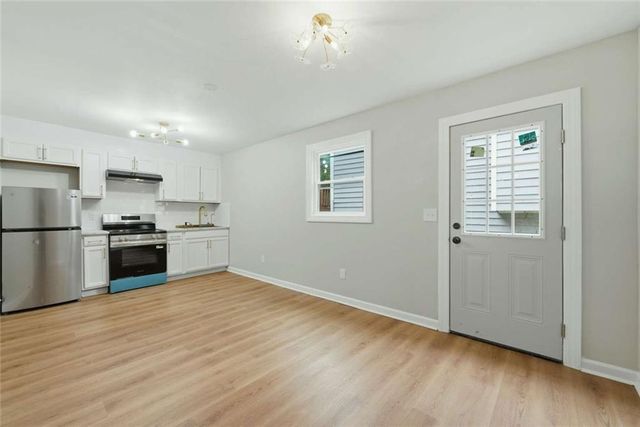 917 Lake Watch Drive, Stone Mountain, GA 30088