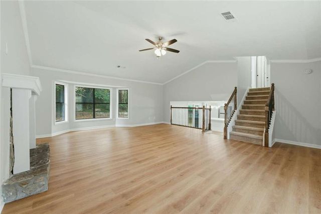 917 Lake Watch Drive, Stone Mountain, GA 30088