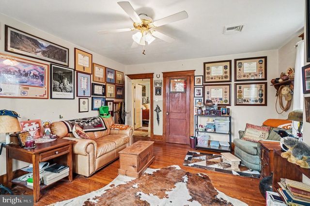 804 S YORK STREET, Mechanicsburg, PA 17055