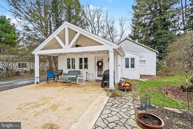 804 S YORK STREET, Mechanicsburg, PA 17055