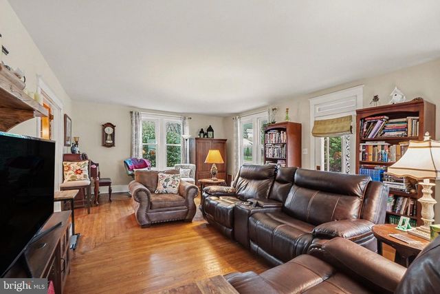 804 S YORK STREET, Mechanicsburg, PA 17055