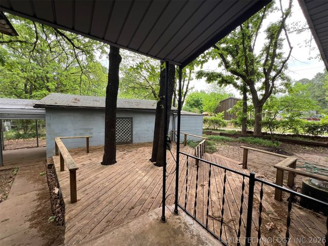 5364 W Cove Drive, Terlton, OK 74081