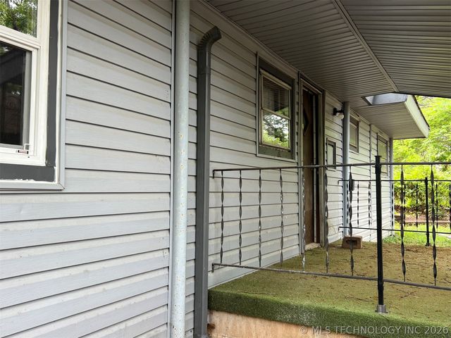 5364 W Cove Drive, Terlton, OK 74081