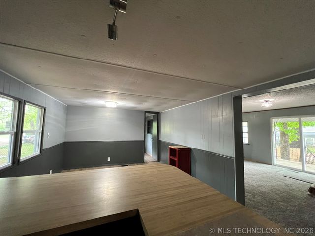 5364 W Cove Drive, Terlton, OK 74081
