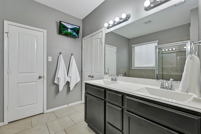 2303 Deer Trace Court, Crosby, TX 77532