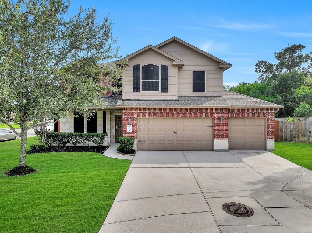 2303 Deer Trace Court, Crosby, TX 77532