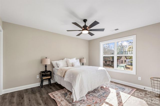 91 W 7th Street, Lexington, NC 27295