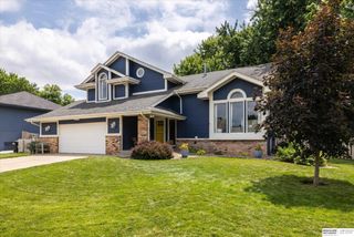 16269 Riggs Street, Omaha, NE 68135