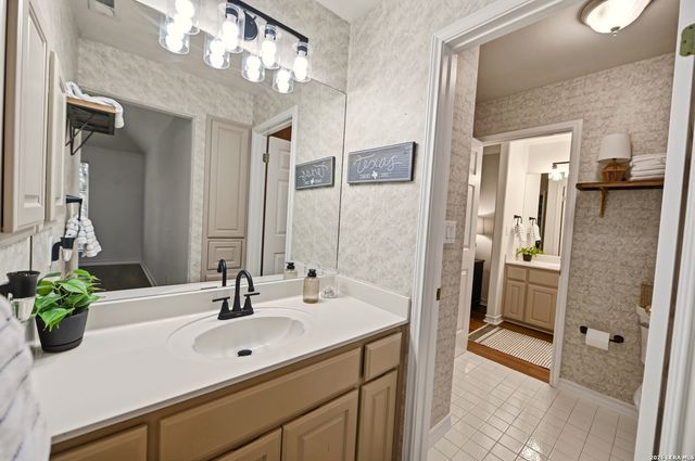 8 Aspen Creek, San Antonio, TX 78248