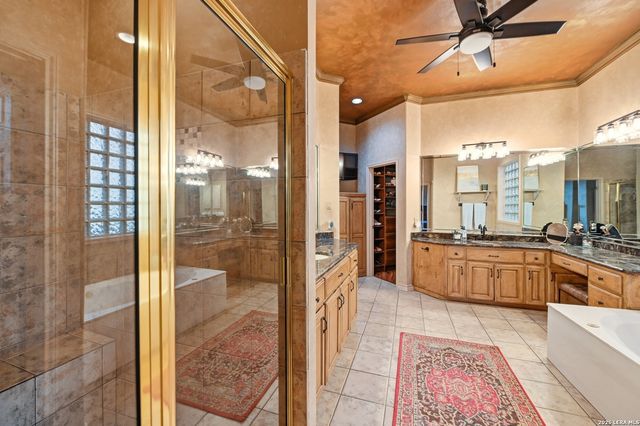 8 Aspen Creek, San Antonio, TX 78248