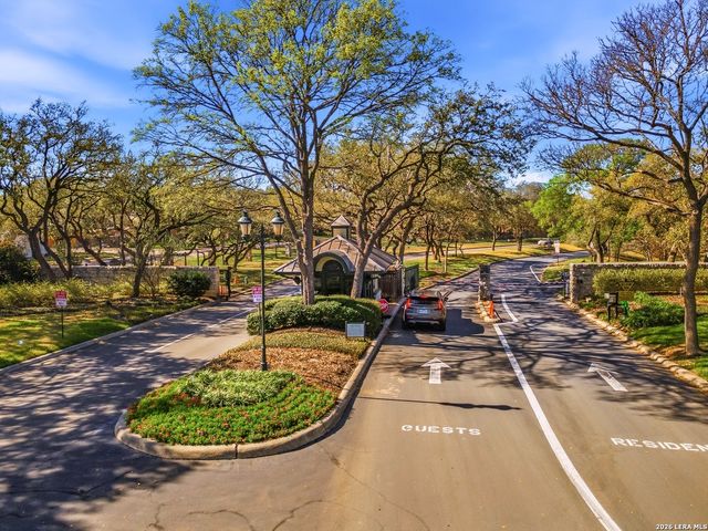 8 Aspen Creek, San Antonio, TX 78248