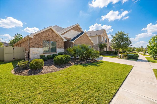 9840 Sweet Flag Court, Conroe, TX 77385
