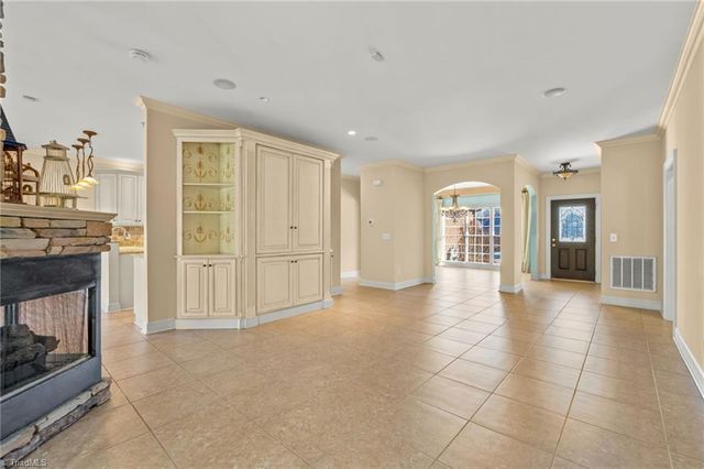 2365 Addison Boulevard, High Point, NC 27262