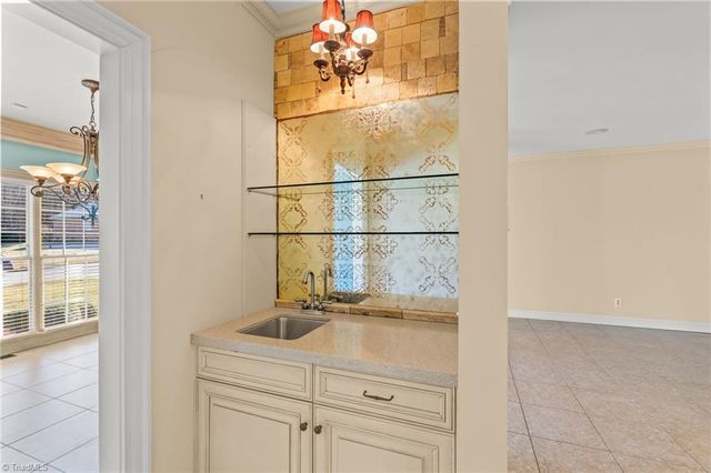 2365 Addison Boulevard, High Point, NC 27262