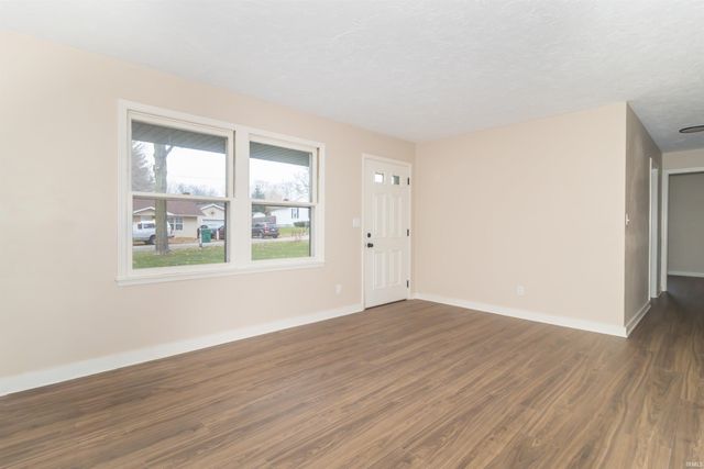 125 Nixon Drive, New Castle, IN 47362