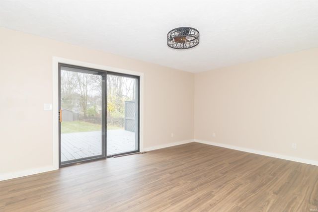 125 Nixon Drive, New Castle, IN 47362