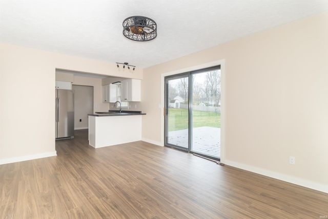 125 Nixon Drive, New Castle, IN 47362