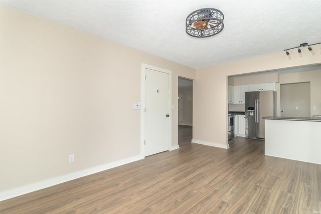 125 Nixon Drive, New Castle, IN 47362