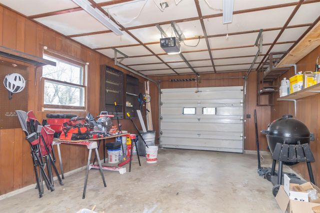 125 Nixon Drive, New Castle, IN 47362