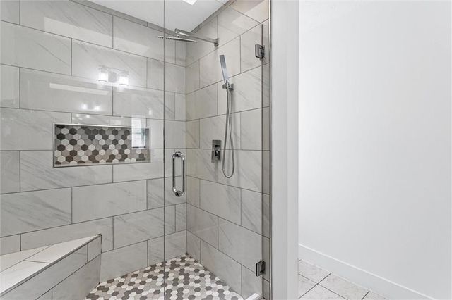 140 Grayland Creek Drive, Lawrenceville, GA 30046